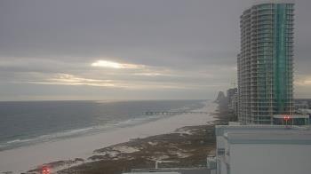Weather camera view of Island House Hotel.