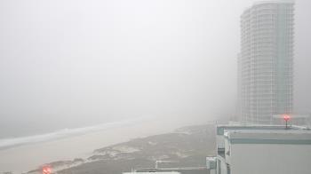 Weather camera view of Island House Hotel.