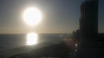 Weather camera view of Island House Hotel.