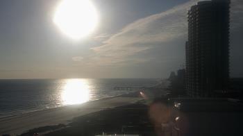 Weather camera view of Island House Hotel.