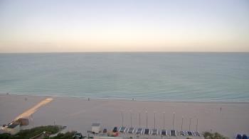 Weather camera view of The Charter Club of Marco Beach.