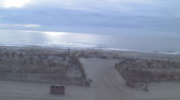 Weather camera view of Beach Patrol HQ.