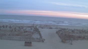 Weather camera view of Beach Patrol HQ.