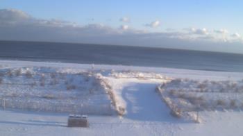 Weather camera view of Beach Patrol HQ.