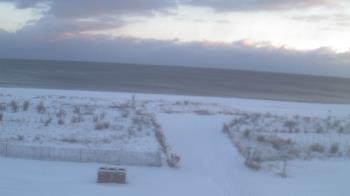 Weather camera view of Beach Patrol HQ.