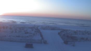 Weather camera view of Beach Patrol HQ.