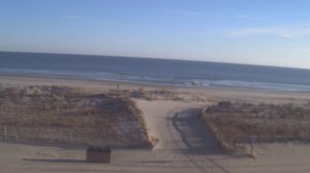 Weather camera view of Beach Patrol HQ.
