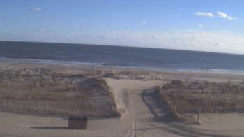 Weather camera view of Beach Patrol HQ.