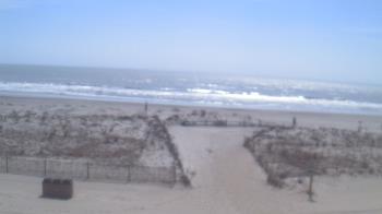 Weather camera view of Beach Patrol HQ.