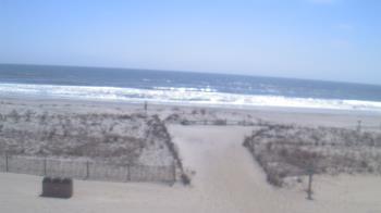 Weather camera view of Beach Patrol HQ.