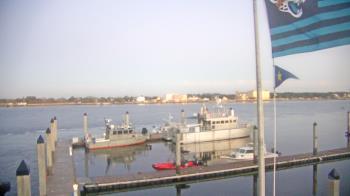 Weather camera view of Morning Star Marina.