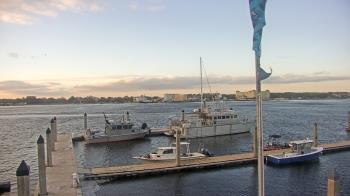 Weather camera view of Morning Star Marina.