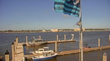 Weather camera view of Morning Star Marina.