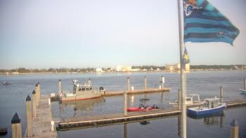 Weather camera view of Morning Star Marina.