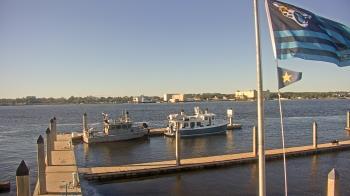 Weather camera view of Morning Star Marina.