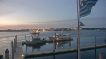 Weather camera view of Morning Star Marina.