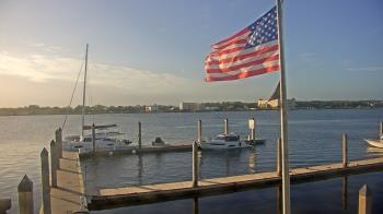 Weather camera view of Morning Star Marina.