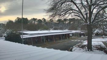 Weather camera view of Maybeury ES.