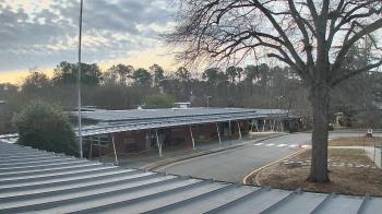 Weather camera view of Maybeury ES.