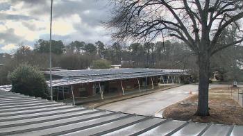 Weather camera view of Maybeury ES.