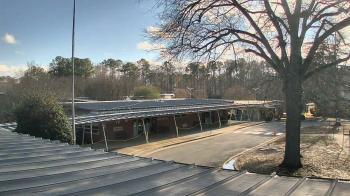 Weather camera view of Maybeury ES.