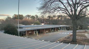 Weather camera view of Maybeury ES.