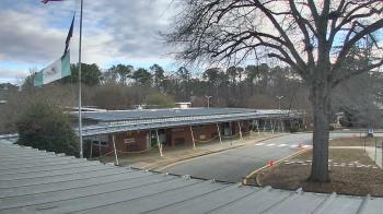 Weather camera view of Maybeury ES.