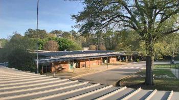 Weather camera view of Maybeury ES.