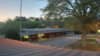 Weather camera view of Maybeury ES.