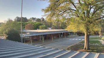 Weather camera view of Maybeury ES.