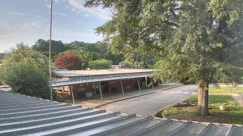 Weather camera view of Maybeury ES.