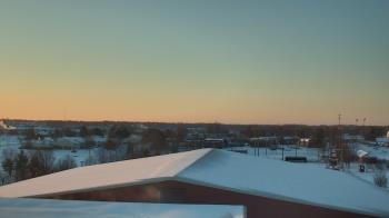 Weather camera view of Noblesville HS.