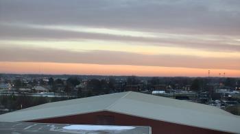 Weather camera view of Noblesville HS.