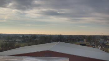 Weather camera view of Noblesville HS.