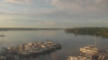 Weather camera view of Emerald Coast Marine.