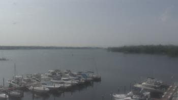 Weather camera view of Emerald Coast Marine.