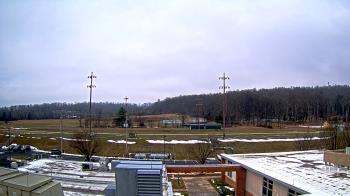 Weather camera view of New Bloomfield ES.