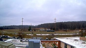 Weather camera view of New Bloomfield ES.