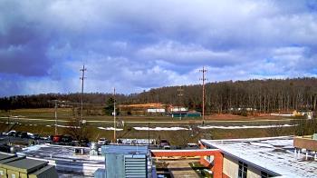 Weather camera view of New Bloomfield ES.