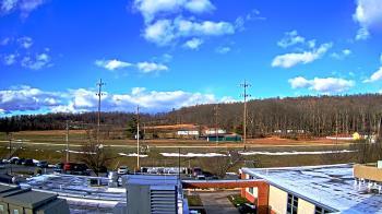 Weather camera view of New Bloomfield ES.