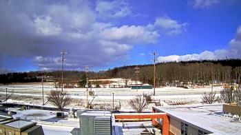 Weather camera view of New Bloomfield ES.