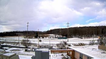 Weather camera view of New Bloomfield ES.