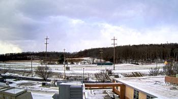 Weather camera view of New Bloomfield ES.