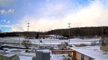 Weather camera view of New Bloomfield ES.