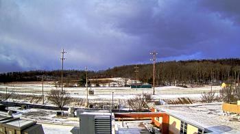 Weather camera view of New Bloomfield ES.