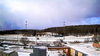 Weather camera view of New Bloomfield ES.