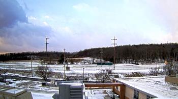 Weather camera view of New Bloomfield ES.