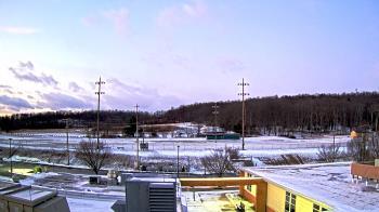 Weather camera view of New Bloomfield ES.