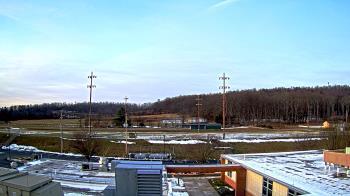 Weather camera view of New Bloomfield ES.