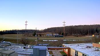 Weather camera view of New Bloomfield ES.